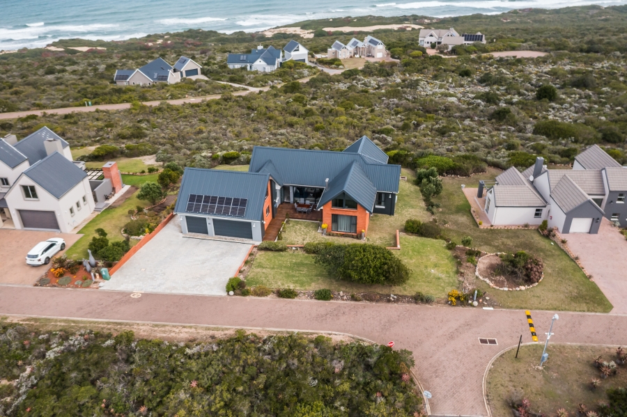 3 Bedroom Property for Sale in Nautilus Bay Western Cape